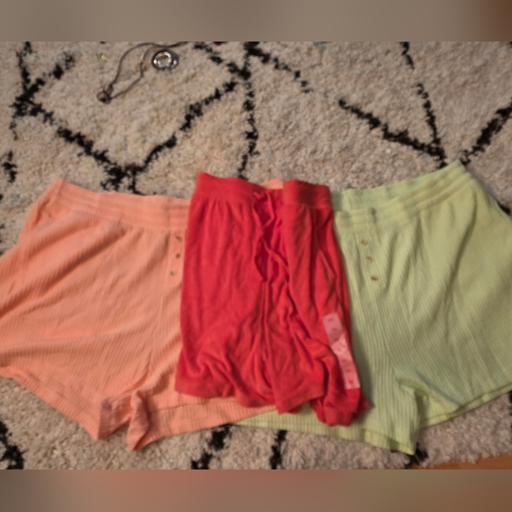 Three Women's Short Set. Sz 3X. All NWOT